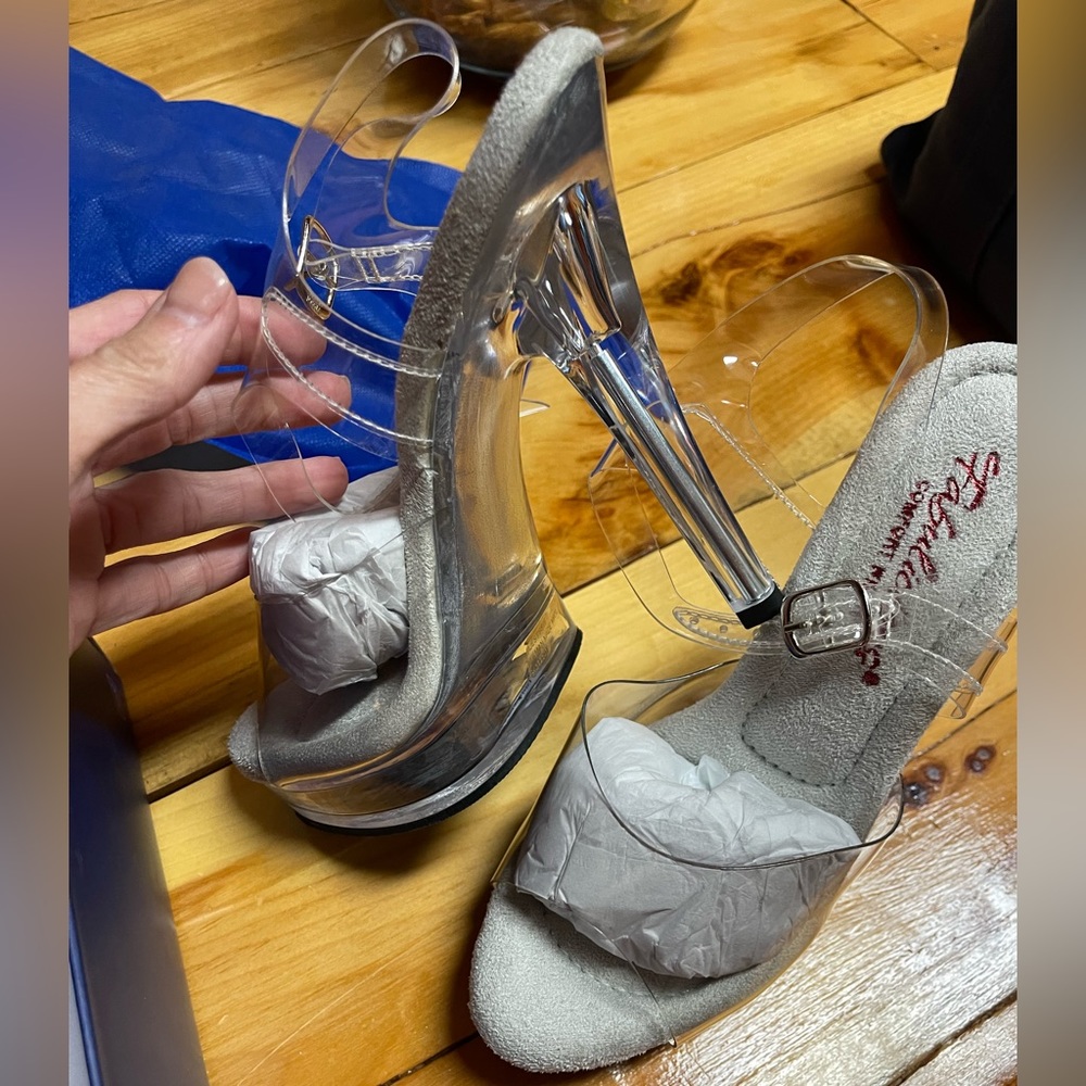 New in box Fabulicious 5 inch clear competition heels
